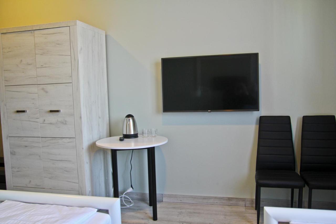 Motel Lunar Oswiecim Luaran gambar