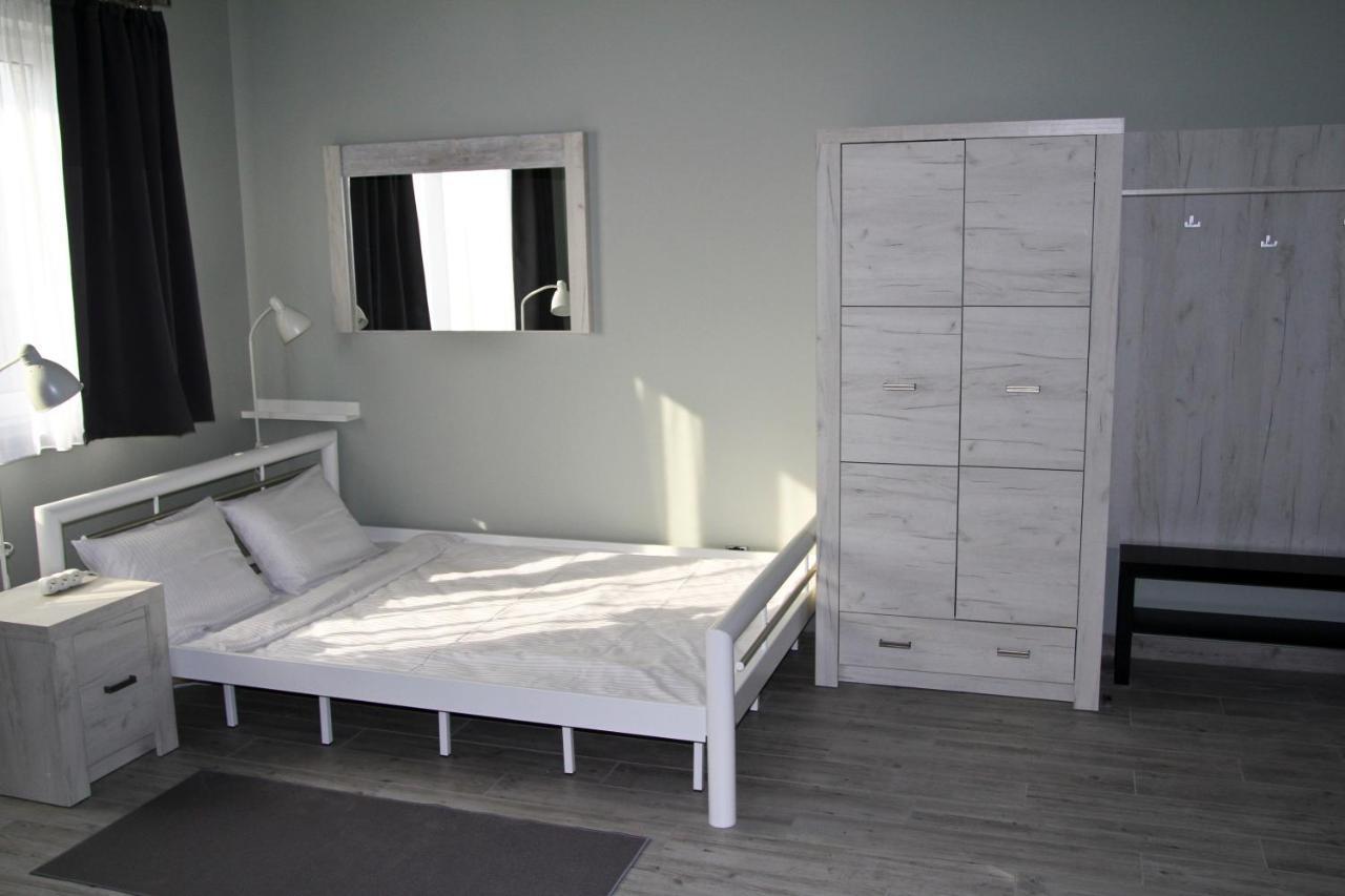 Motel Lunar Oswiecim Luaran gambar
